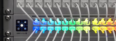 Patchcord UTP Ubiquiti UniFi Etherlighting Patch Cable (UACC-Cable-Patch-EL-2M-W) Cat. 6 2m white