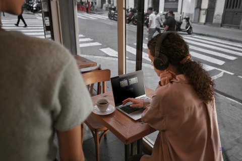 HP EliteBook 860 G11 Ultra 7 155U 16"WUXGA IPS AG 400nits 16GB DDR5 SSD512 Intel Arc Cam 5MPx 76Wh W11Pro 3Y OnSite