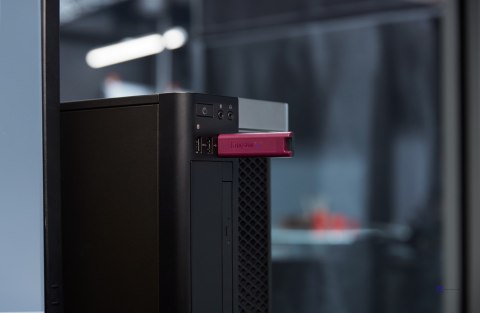 KINGSTON 1TB DataTraveler Max Type-A 1000R/900W