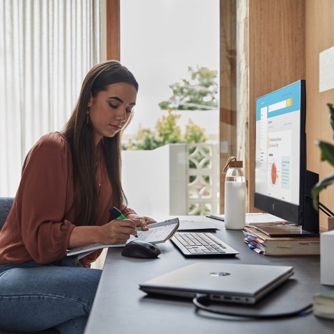 HP ProOne 440 G9 AIO i7-14700T 23.8"FHD IPS 250nits AG 16GB DDR5 SSD512 UHD 770 DVDRW Cam 5M W11Pro 3Y OnSite