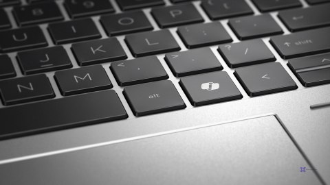 HP EliteBook 860 G11 Ultra 5 125U 16.0"WUXGA IPS 400nits AG 16GB DDR5 5600 SSD512 Intel Graphics 5G Cam 5 MPx 76Wh W11Pro 3Y OnS