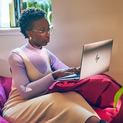 HP ZBook Firefly 14 G11 Ultra 7 165U 14.0"WUXGA IPS 400nits AG 32GB DDR5 SSD1TB Intel Arc Cam 5MPx 56Wh W11Pro 3Y OnSite