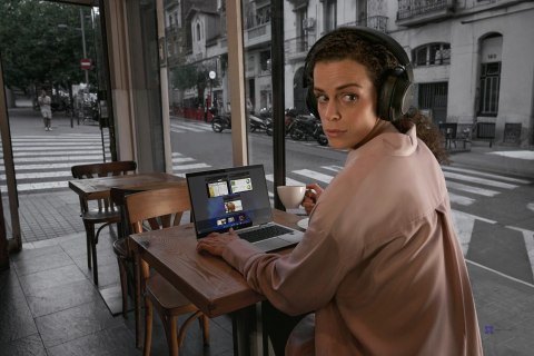 HP EliteBook 830 G11 Ultra 5 125U 13"WUXGA IPS AG 400nits 16GB DDR5 SSD512 Intel Arc Cam 5MPx 56Wh W11Pro 3Y OnSite