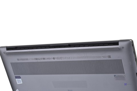 DELL PRECISION 5550 i7-10850H 32GB 512GB SSD 15,6" FHD (T2000) Win11pro + zasilacz UŻYWANY