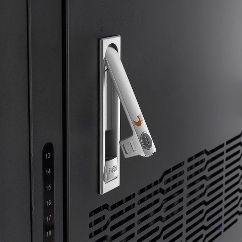 FORMCASE SZAFA DO ŁADOWANIA 36 LAPTOPÓW 36X USB-C