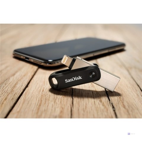 Pendrive SanDisk iXpand GO SDIX60N-128G-GN6NE (128GB; Lightning, USB 3.0; kolor srebrny) (OUTLET)