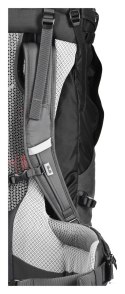 Plecak turystyczny Deuter Futura Air Trek 60 + 10 black-graphite